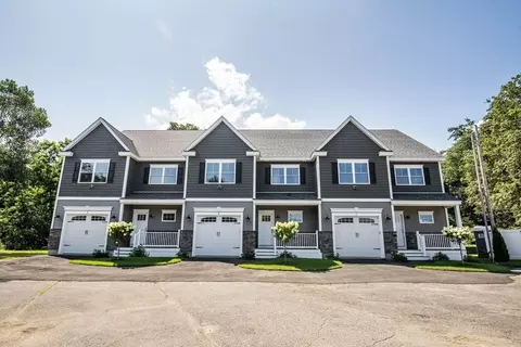 50 Newfields Rd #B, Exeter, NH 03833 photo 3