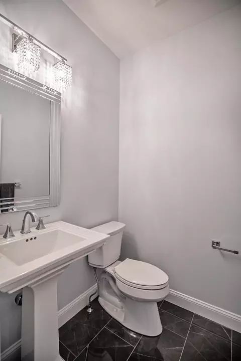 50 Newfields Rd #B, Exeter, NH 03833 photo 16