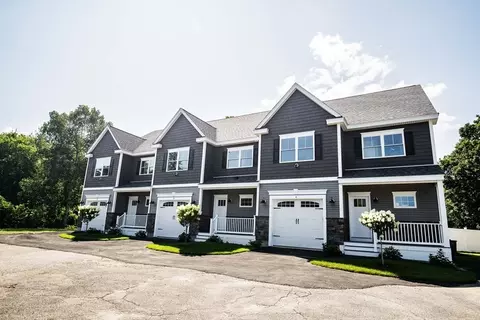 50 Newfields Rd #B, Exeter, NH 03833 photo 2
