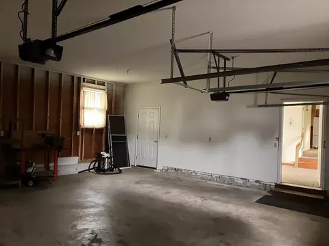111 Summit Ave, Chicopee, MA 01020 photo 28