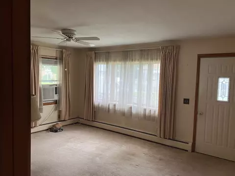 111 Summit Ave, Chicopee, MA 01020 photo 10