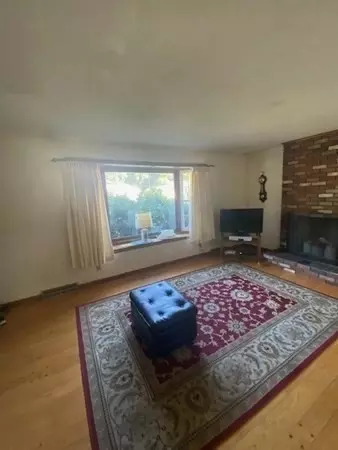 180 Roy St, Springfield, MA 01104 photo 11