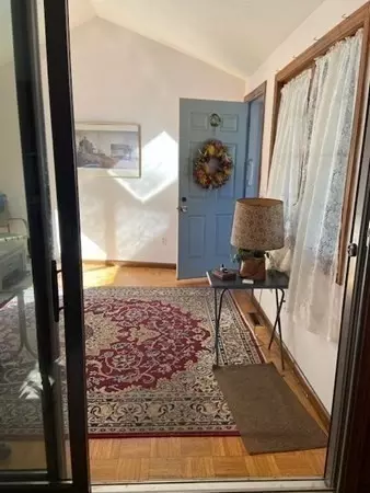 180 Roy St, Springfield, MA 01104 photo 7