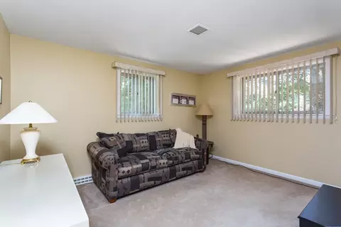 32 Spring Ln, Sharon, MA 02067 photo 15