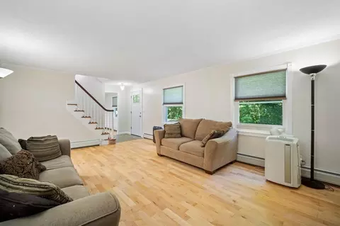 115 Venture Dr, Springfield, MA 01119 photo 19