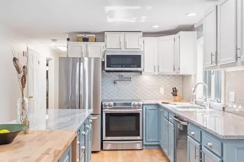 115 Venture Dr, Springfield, MA 01119 photo 6