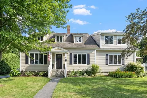25 Knowlton Ave, Shrewsbury, MA 01545