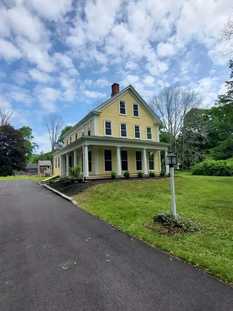 545 Foundry St, Easton, MA 02375
