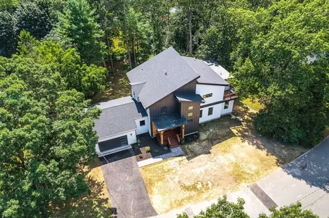 30 Selfridge Rd, Reading, MA 01867 photo 3