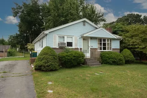 25 N Plain St, Norwood, MA 02062