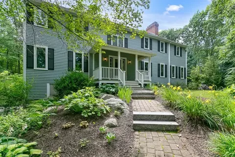 376 Green St, Boylston, MA 01505