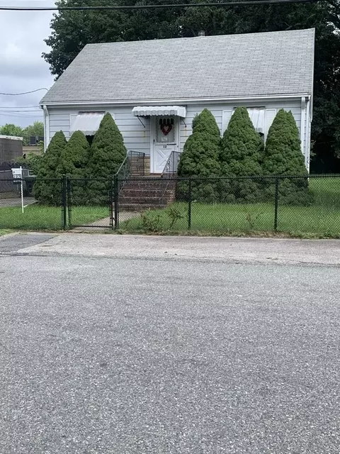 12 Bingham Ave, Dedham, MA 02026