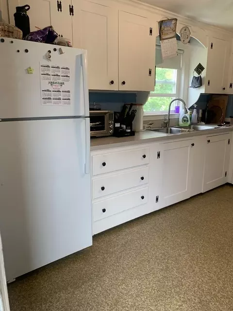 12 Bingham Ave, Dedham, MA 02026 photo 3
