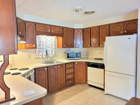 62 Longboat Rd, Wareham, MA 02571 photo 9