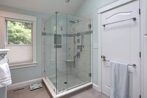 684 Bay Ln, Centerville, MA 02632 photo 13
