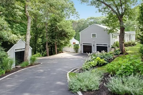684 Bay Ln, Centerville, MA 02632 photo 31