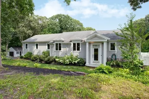 684 Bay Ln, Centerville, MA 02632 photo 32