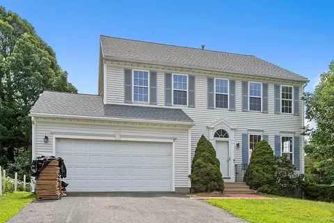 13 Jasmine Dr, Worcester, MA 01605