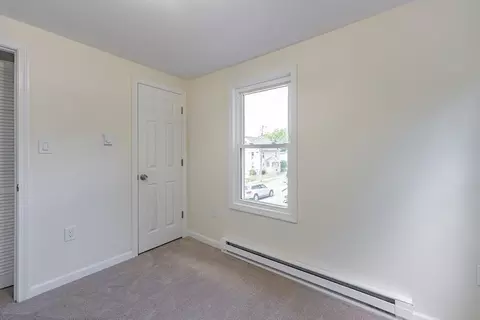 61 Fuller St, Chicopee, MA 01020 photo 28