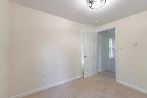 61 Fuller St, Chicopee, MA 01020 photo 21