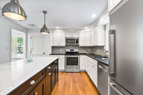 3 Chatham Cir, Hingham, MA 02043 photo 17