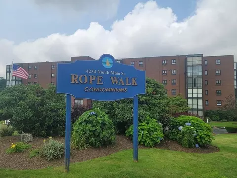 4234 N Main St #101, Fall River, MA 02720 photo 2