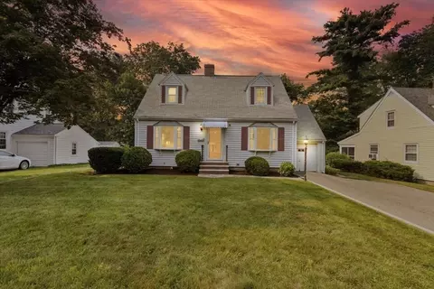 35 Ponkapoag Way, Canton, MA 02021