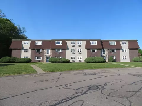 180 Main St #B-32, Bridgewater, MA 02324