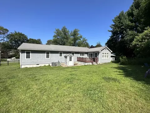 5 Erwin Rd, North Reading, MA 01864 photo 3