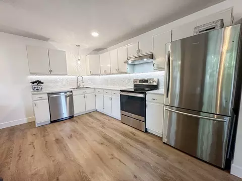 479 Durfee St #11, Fall River, MA 02720 photo 4