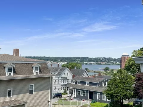 479 Durfee St #11, Fall River, MA 02720 photo 2