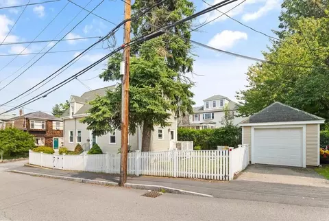 85 Friend St, Gloucester, MA 01930 photo 6