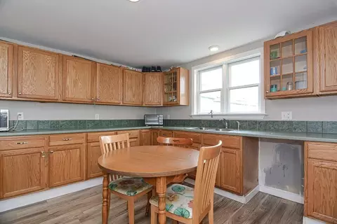 9 Summit St, Gloucester, MA 01930 photo 5