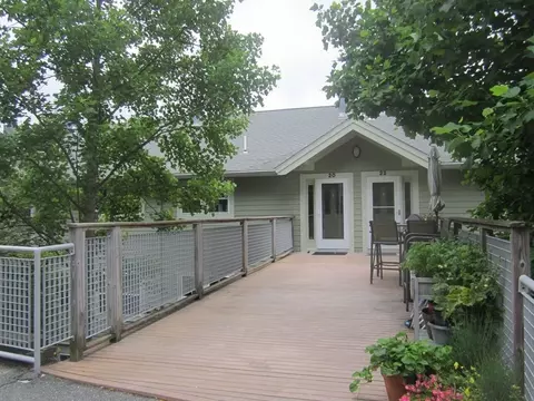20 Cobblestone #20, Gloucester, MA 01930