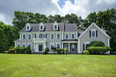 21 Robin Dr, Grafton, MA 01536
