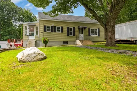 48 Swan Ave, Fitchburg, MA 01420