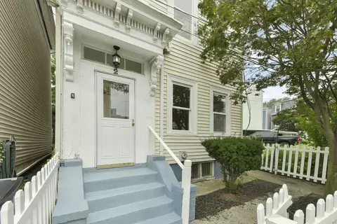 2 Leeds St, Boston, MA 02127