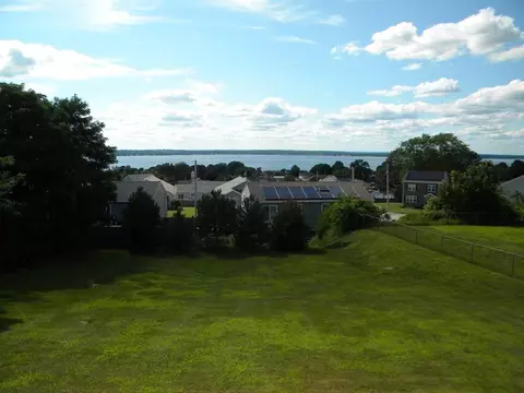 65 Bayview St, Fall River, MA 02724 photo 39