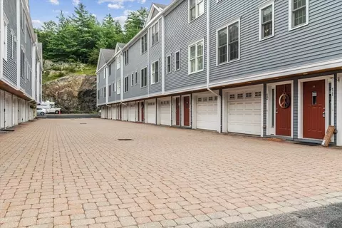 894 Main St #15, Wakefield, MA 01880