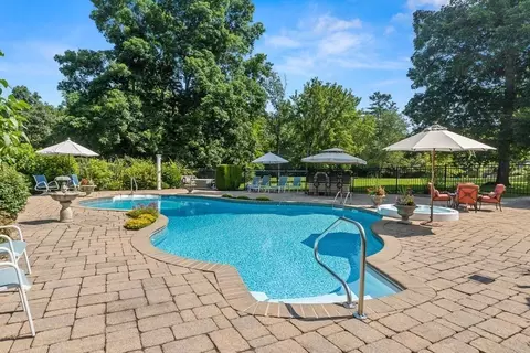 3 Leary Ln, Middleton, MA 01949 photo 3