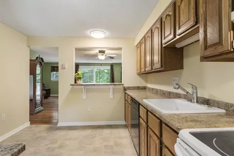 108 Eagle Dr #108, Douglas, MA 01516 photo 8