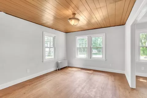 61 Beauregard St, Springfield, MA 01151 photo 11