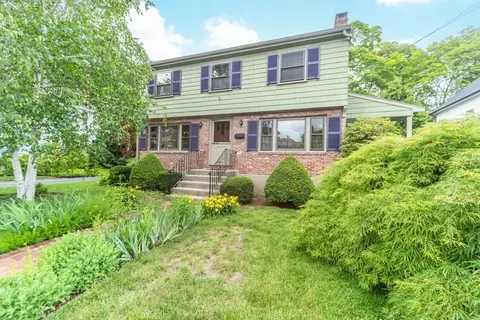 107 Marshall St, Watertown, MA 02472