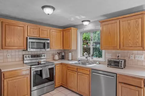 5 Danforth Ave, Woburn, MA 01801 photo 14