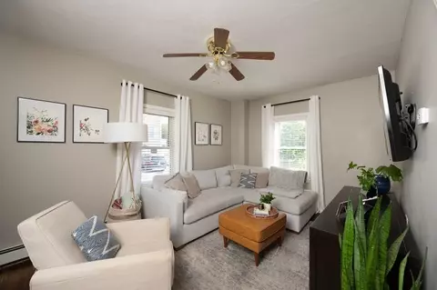 8 Prospect Hill St, Quincy, MA 02169