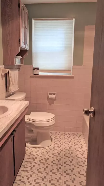 237 Main St #A2, Reading, MA 01867 photo 7