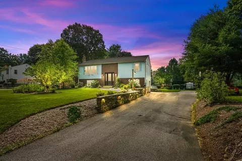170 City Depot Rd, Charlton, MA 01507