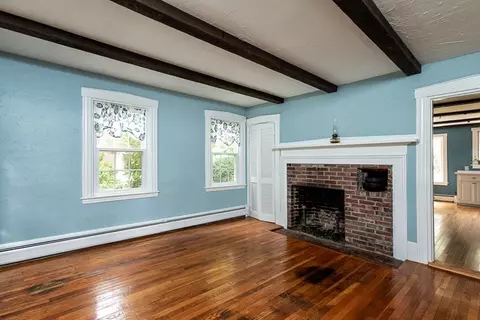 34 Railroad Ave, Rowley, MA 01969 photo 9