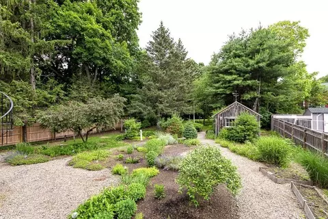 34 Railroad Ave, Rowley, MA 01969 photo 27