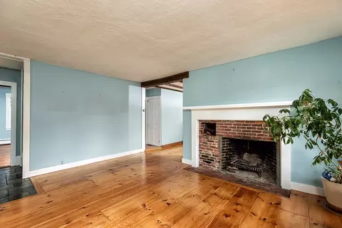 34 Railroad Ave, Rowley, MA 01969 photo 13